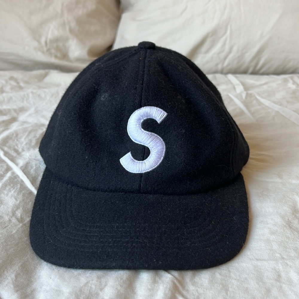 Supreme 19AW Wool S Logo 6 Panel Cap Black